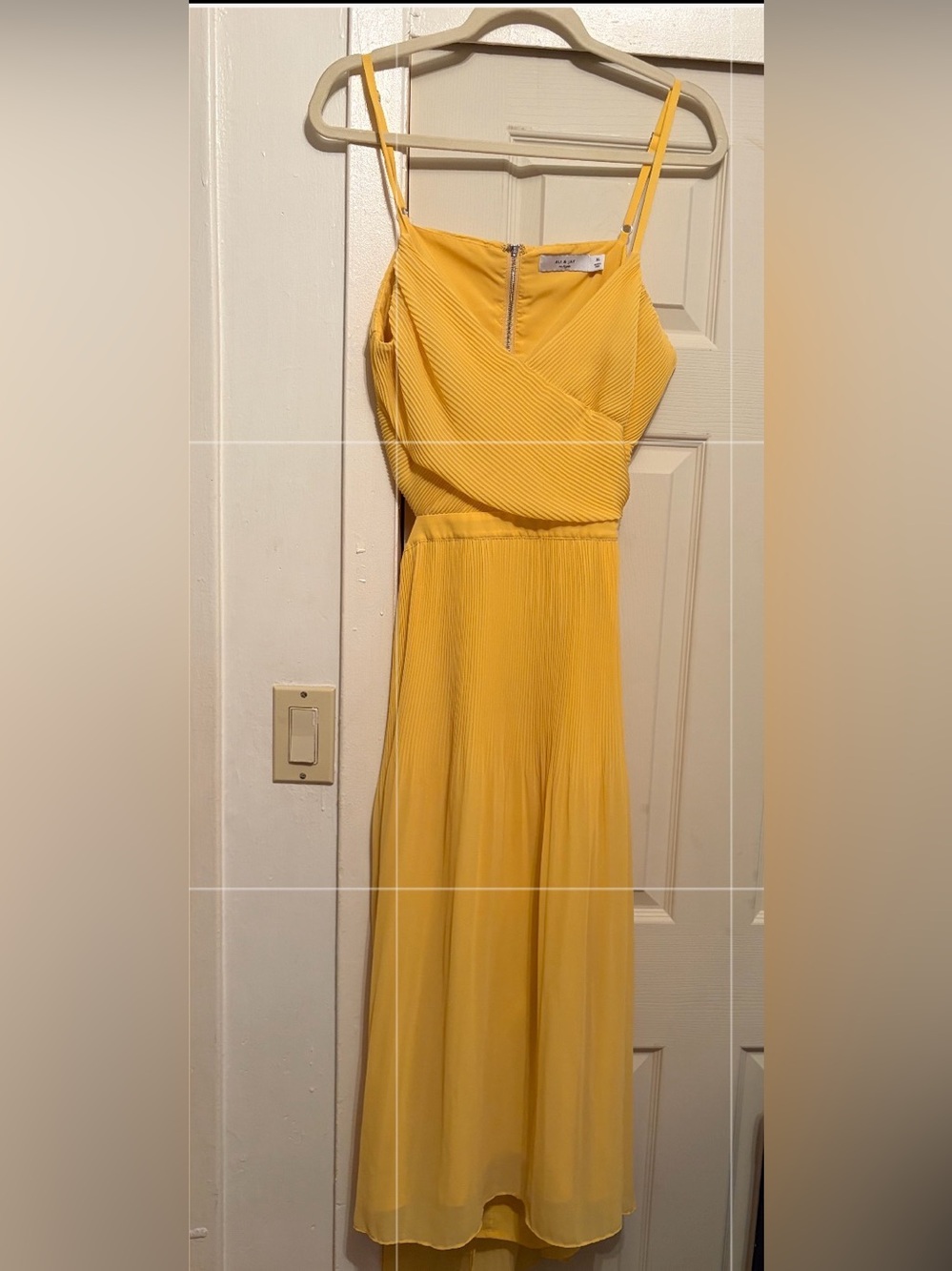 ALI & JAY Yellow Pleated Spaghetti-Strap Maxi Dress